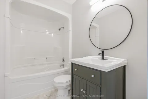 14&16 Peel Street, ON L4M 3K8