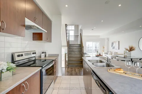 25 Shelburne Avenue, ON L9Z 2X2