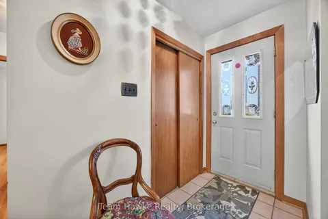 558 Russell Street, ON L4R 3B6