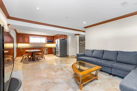 55 Homewood Avenue, ON L9Z 2M2