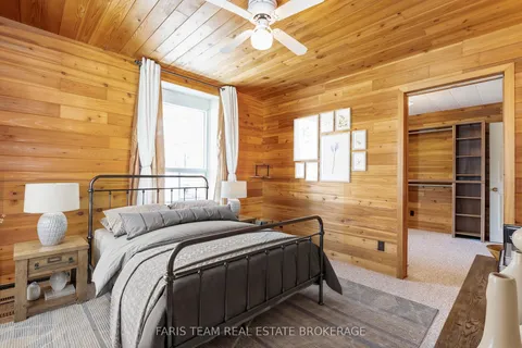 346 Lafontaine Road, ON L9M 0H1