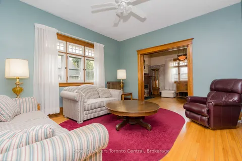 299 Napier Street, ON L9Y 3T6