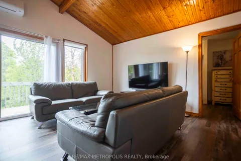 56 Georgian Manor Drive, ON L9Y 3Z1