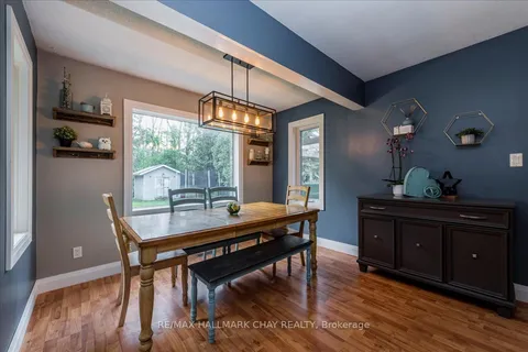 4049 Bayview Avenue, ON L3V 6H7