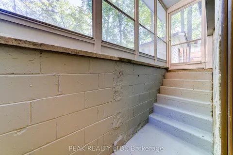 11 Glen Avenue, ON L0L 2T0