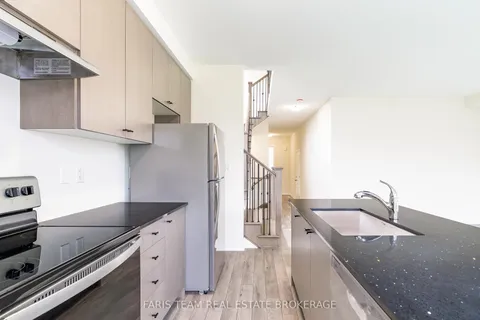 28 Bluebird Lane, ON L9J 0M3