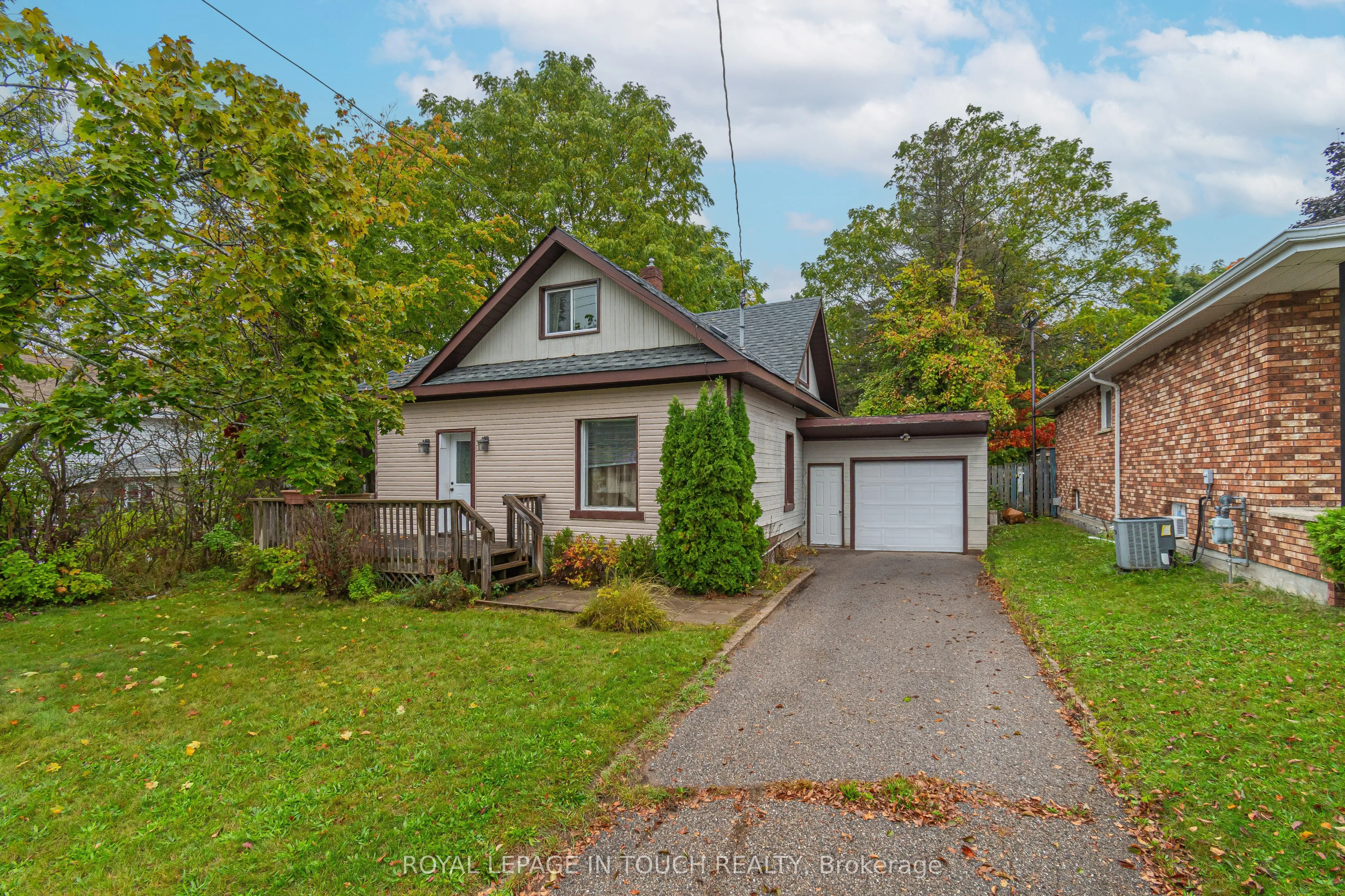 125 Eighth Street, ON L4R 4A5