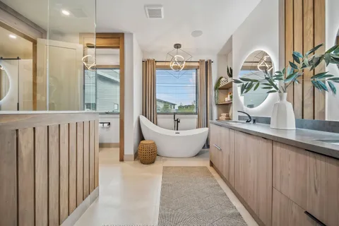 7 Meadowlark Way, ON L9Y 0K1