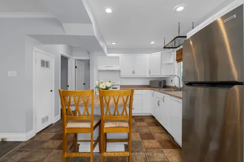 26 George Street, ON L3V 2V3