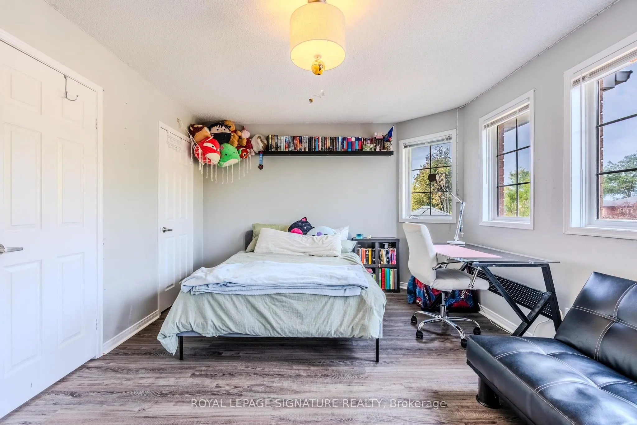 341 Livingstone Street, ON L4N 7C5