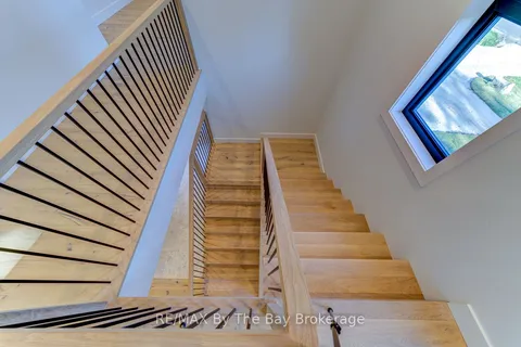 49 Broadview Street, ON L9Y 0X2