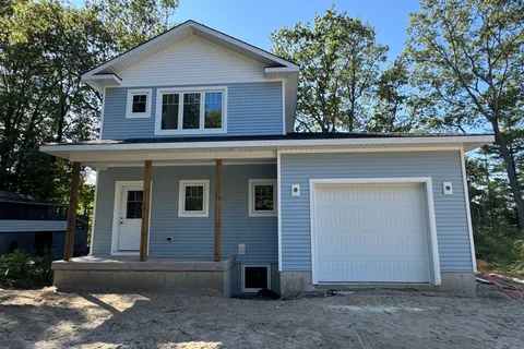 10 Frederick Drive, ON L9Z 1P1