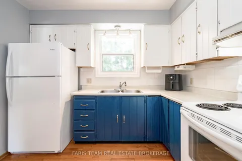 13 Jardine Crescent, ON L0M 1G0