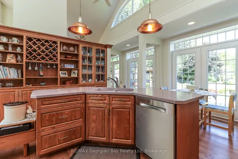 326 BLUEBERRY MARSH Road, ON L4R 4K3