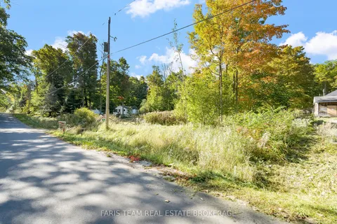 76 McArthur Drive, ON L9M 1W9