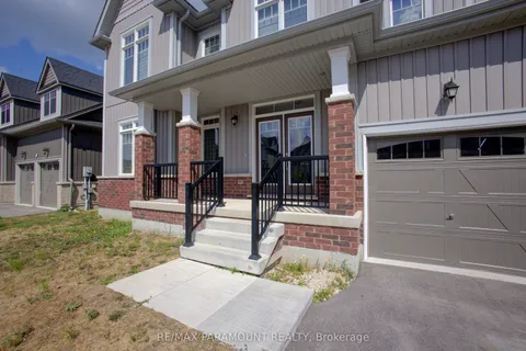 15 Mclean Avenue, ON L9Y 3V2