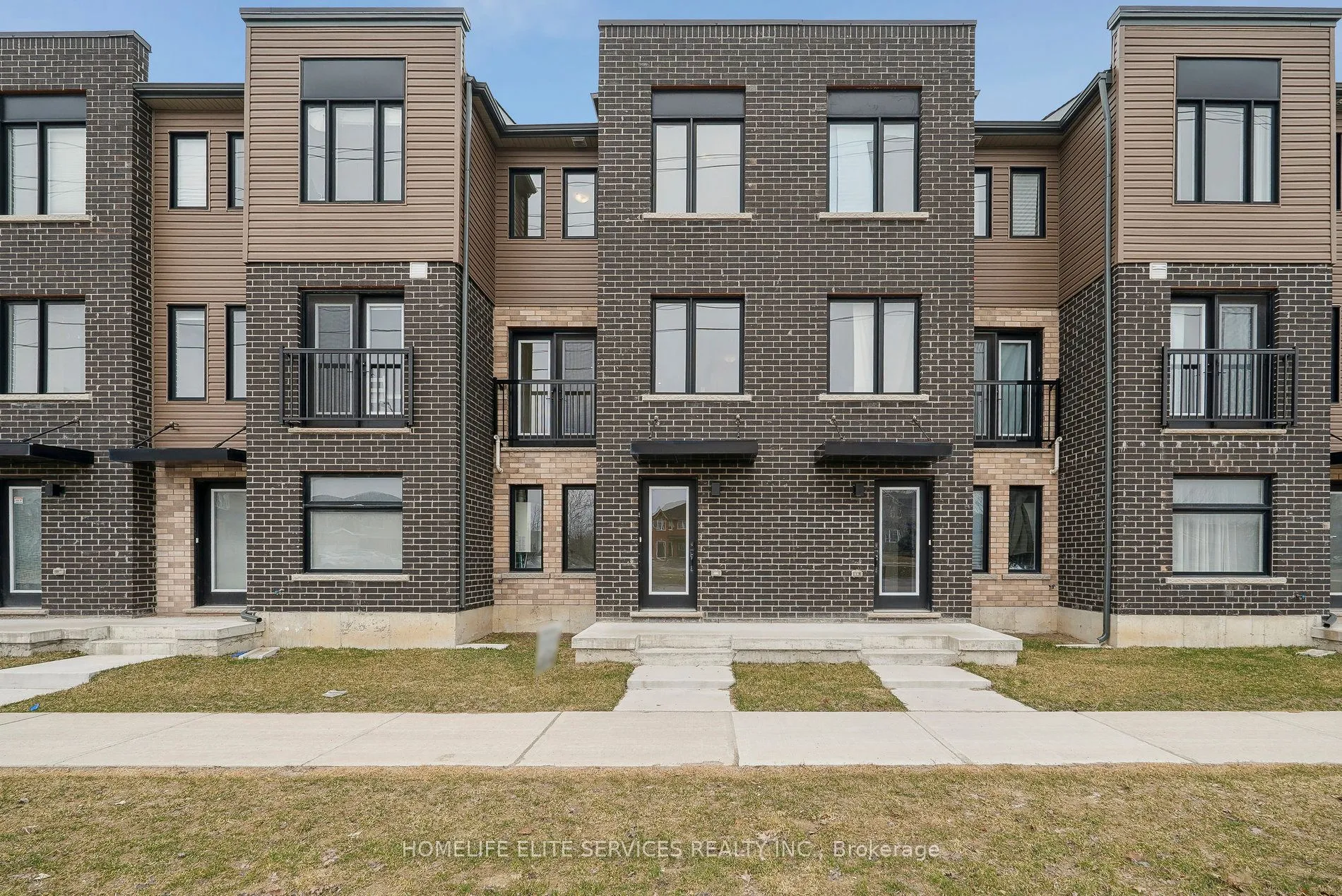 57 Fairlane Avenue, ON L9J 0N1