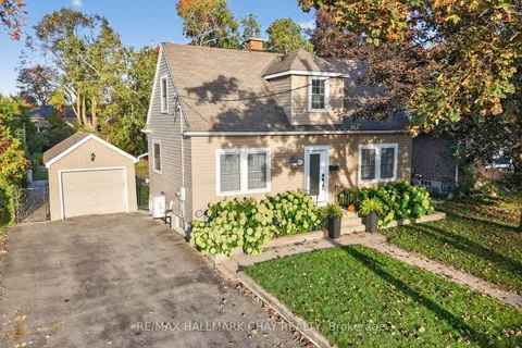 107 Peel Street, ON L4M 3L5