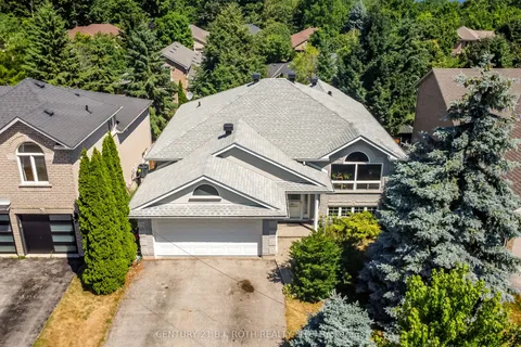 55 Bloxham Place, ON L4N 9K2