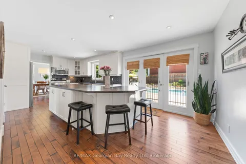 51 PAYETTE Drive, ON L9M 1H5