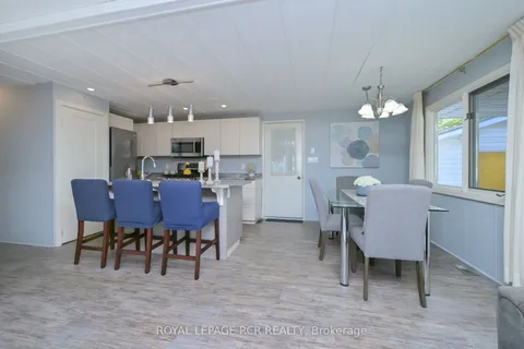 15 Carruthers Street, ON L9Z 1K2