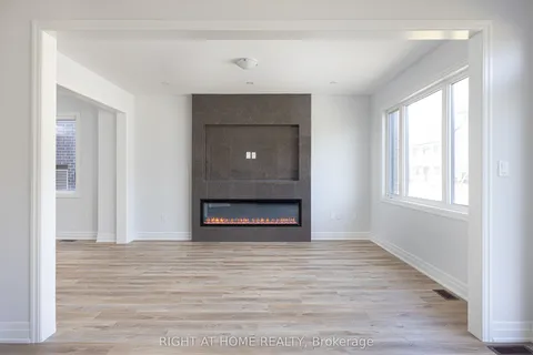 8 Nicort Road, ON L9Z 0N4