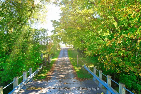 6905 Regent Street, ON L9Y 3Z1