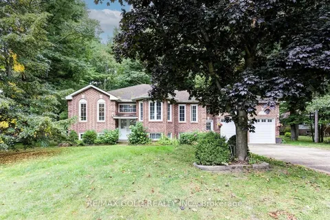 39 Downer Crescent, ON L9Z 1C3