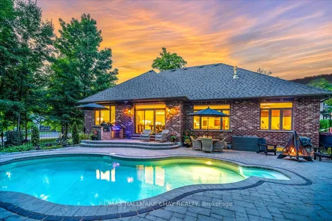 30 Black Creek Trail, ON L0L 1Y3