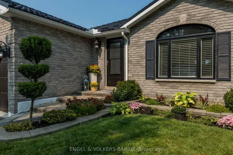 139 Columbia Road, ON L4N 8E3