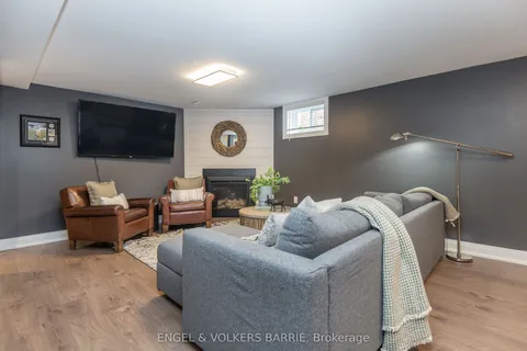 139 Columbia Road, ON L4N 8E3