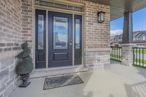 2 ROWLAND Street, ON L9Y 5M4