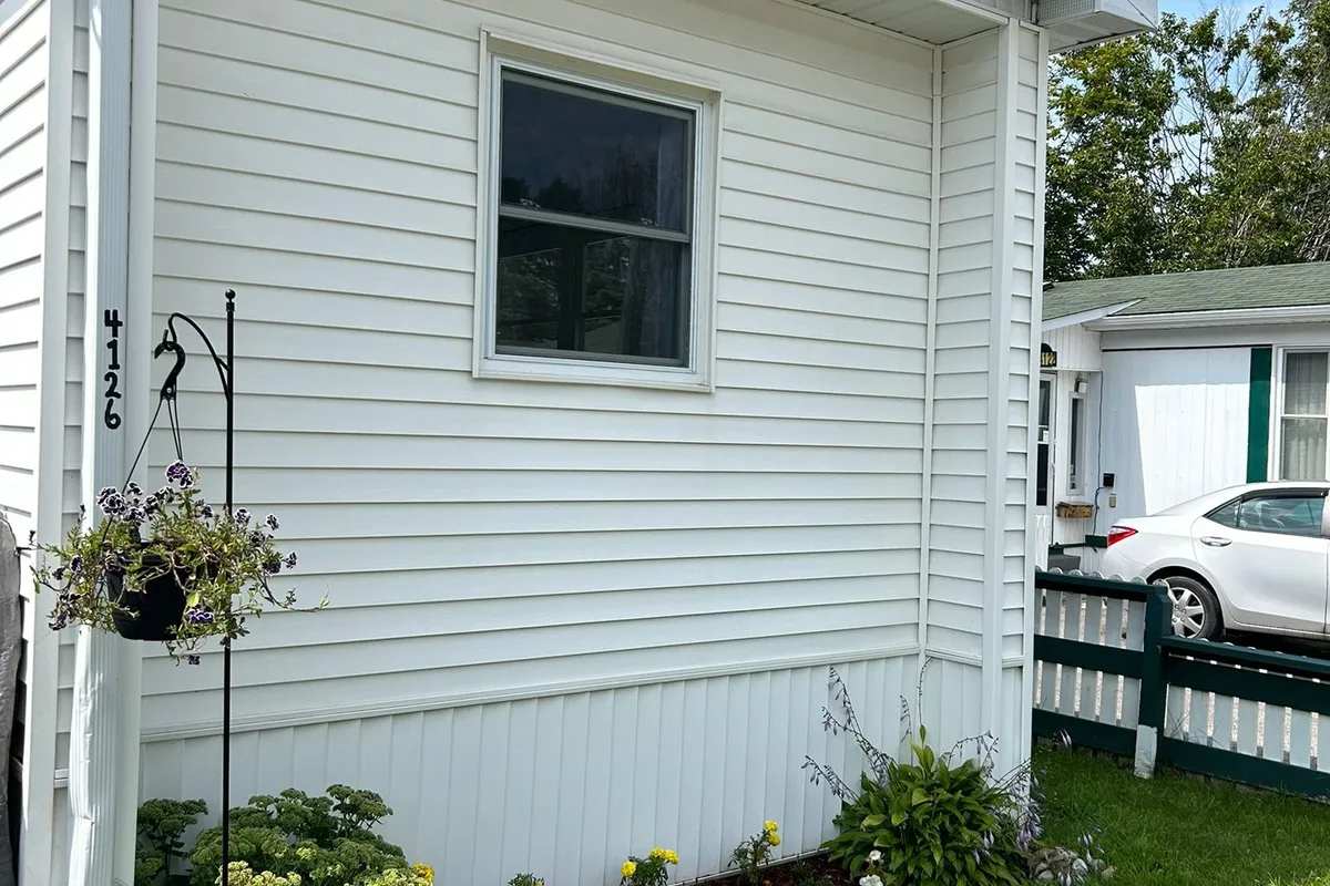 4126 Elaine Street, ON L3V 0V1