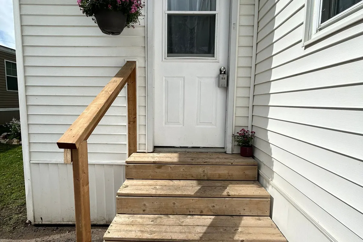 4126 Elaine Street, ON L3V 0V1