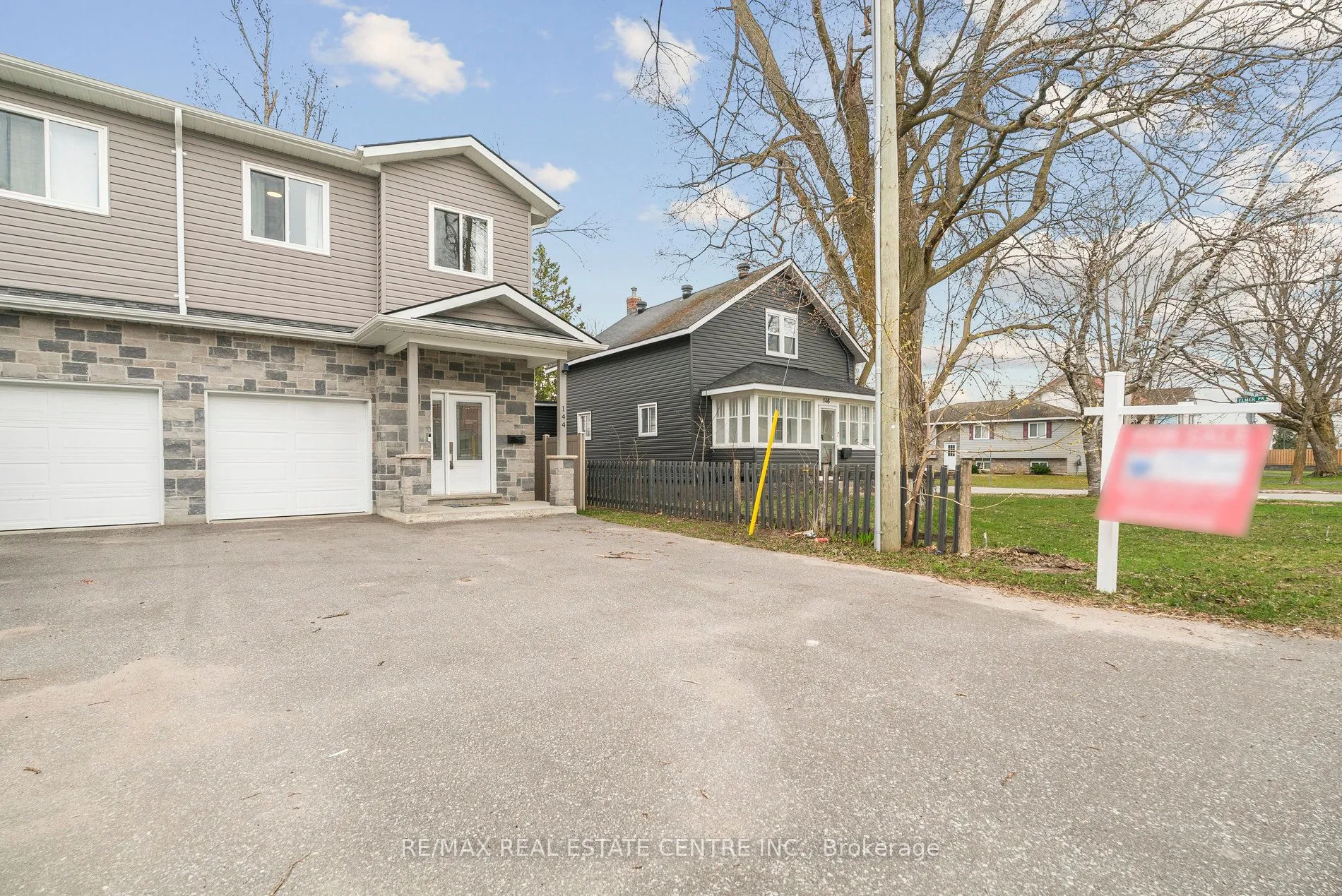 144 Memorial Avenue, ON L3C 5X2