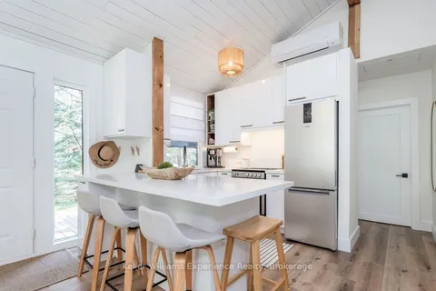 1 Sundown Road, ON L0L 2J0