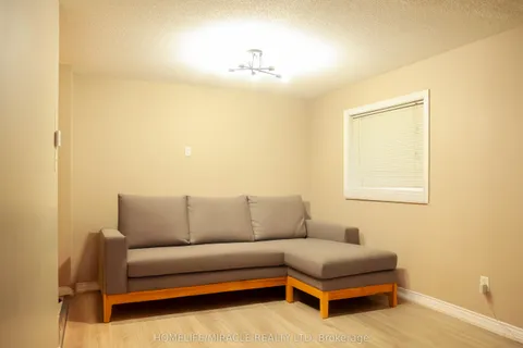 67 Stollar Boulevard, ON L4N 6N3