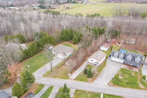 121 Mitchells Beach Road, ON L0K 2A0