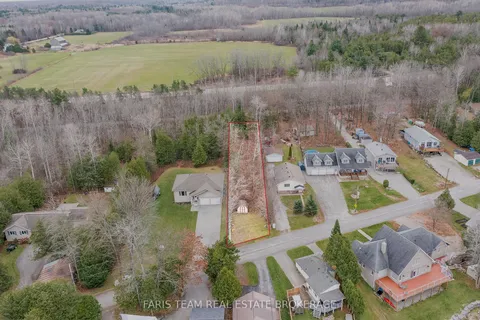 121 Mitchells Beach Road, ON L0K 2A0