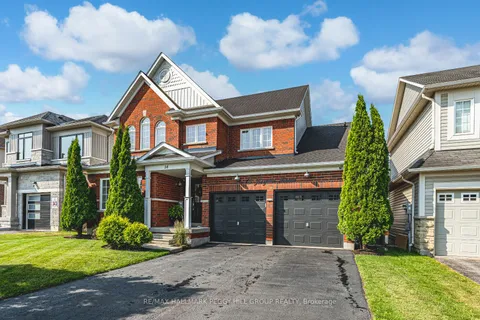 14 Regina Road, ON L4M 7J1