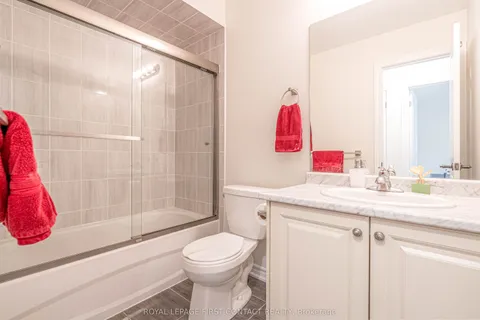 26 Deneb Street, ON L4M 0K6