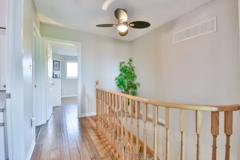 28 Shaina Court, ON L4N 9S7