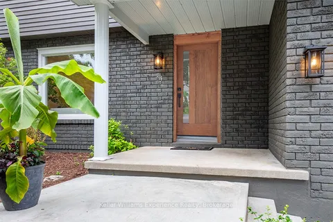 14 Mariposa Drive, ON L3V 7G7