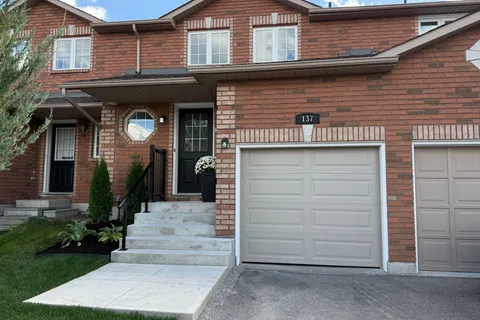 137 Courtney Crescent, ON L4N 5S9