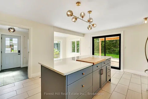 2824 County Road 124 Road, ON L0M 1H0