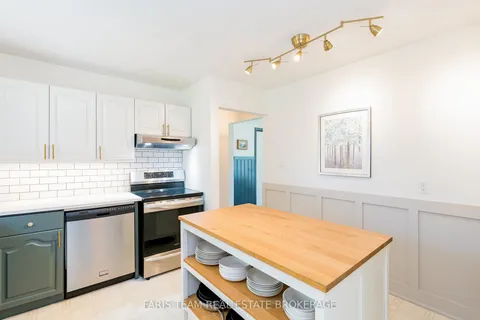 43 Jeffrey Street, ON L4M 4L4