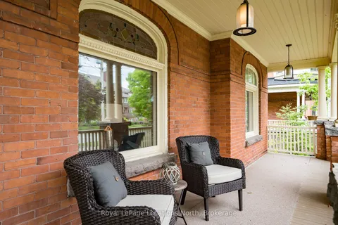 234 Pine Street, ON L9Y 2P2