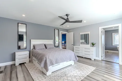 1657 Peninsula Point Road, ON P0E 1N0