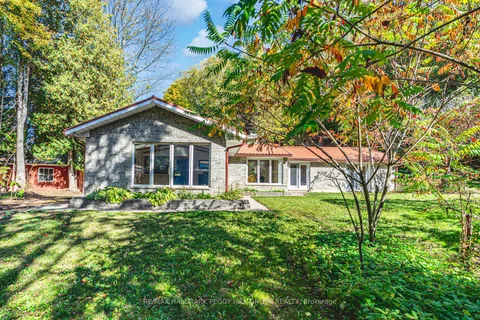 8275 County Road 9 N/A, ON L0M 1G0