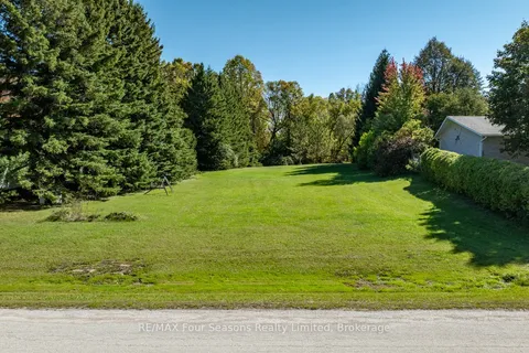 5 Caddo Drive, ON L9Y 3Y9